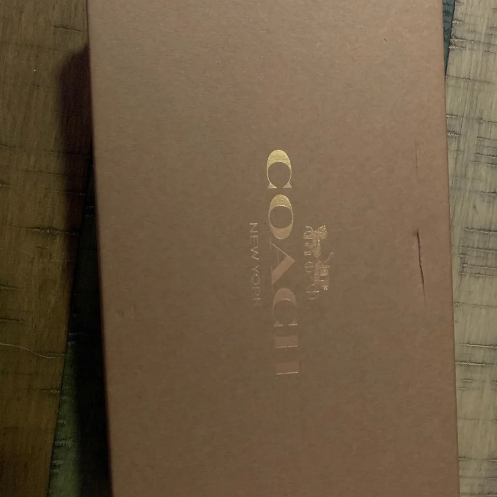 Coach wallet - Picture 2 of 5